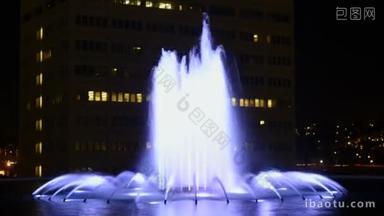 洛杉矶市中心夜晚喷泉